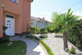 Apartments with a parking space Rijeka - 23345